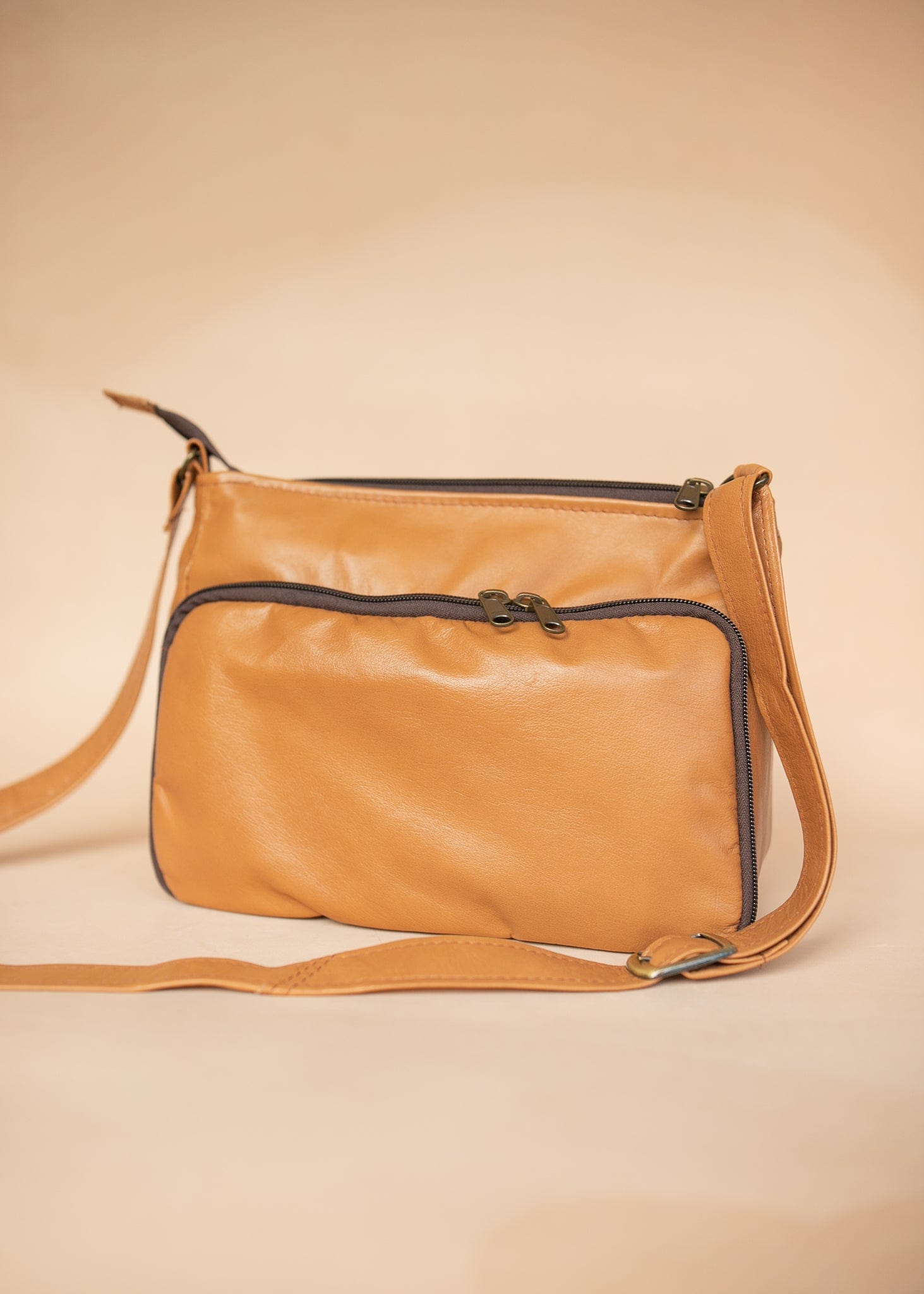 The Real McCaul Handbags Annette HandBag - Large - Kangaroo Australian Made Australian Owned Made in Australia Handbag- Large Annette Bag Genuine Leather