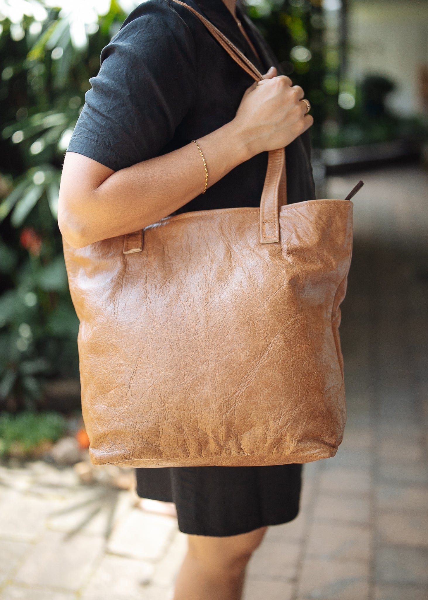 The Real McCaul Leathergoods Handbags The Michelle Handbag - Tan Australian Made Australian Owned Leather Women's HandBag Australian Made